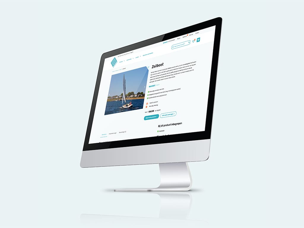 Productpagina van een zeilboot in de webshop van Riverside Outdoor op een iMac